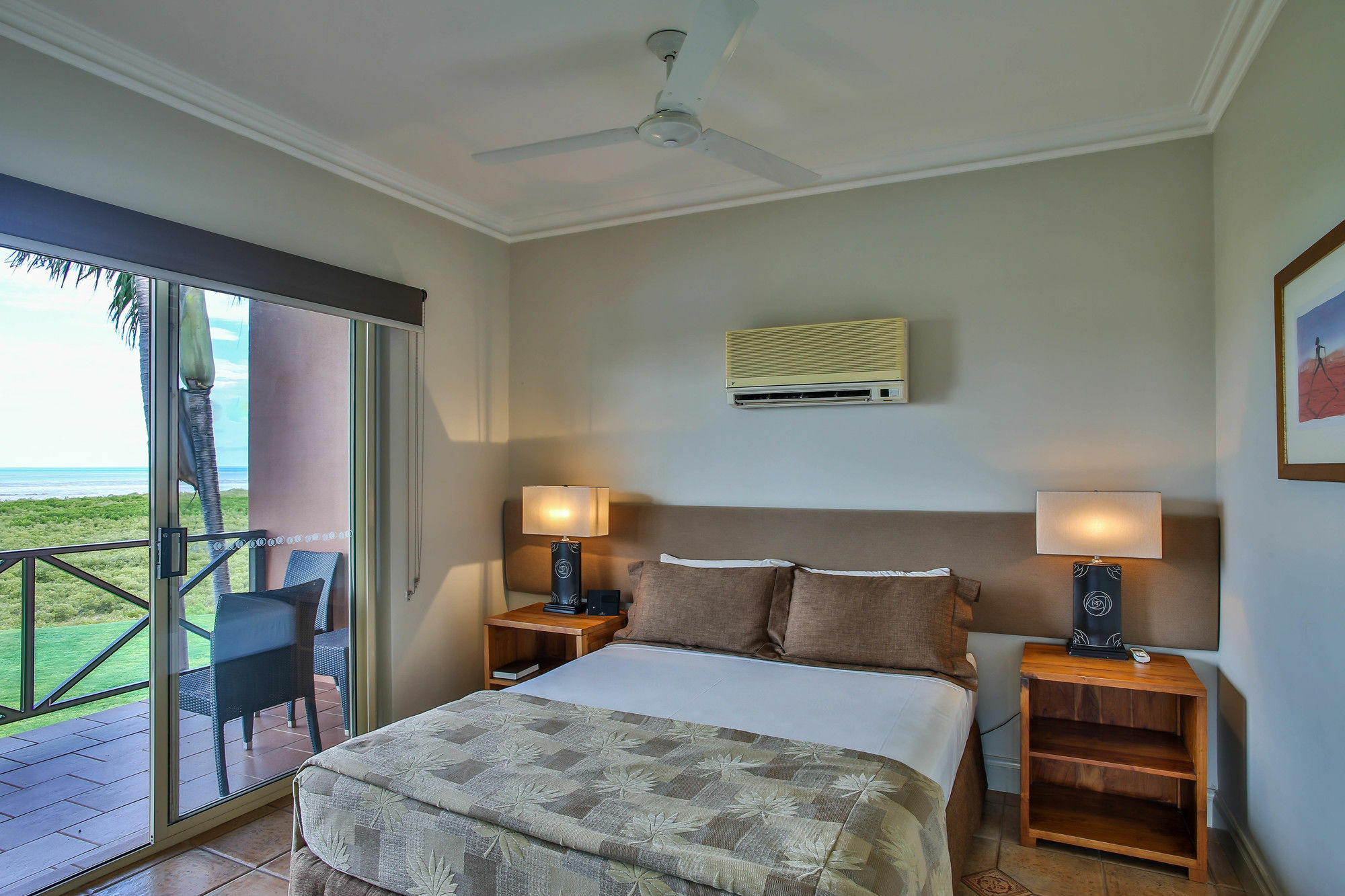 Moonlight Bay Suites Broome Eksteriør billede
