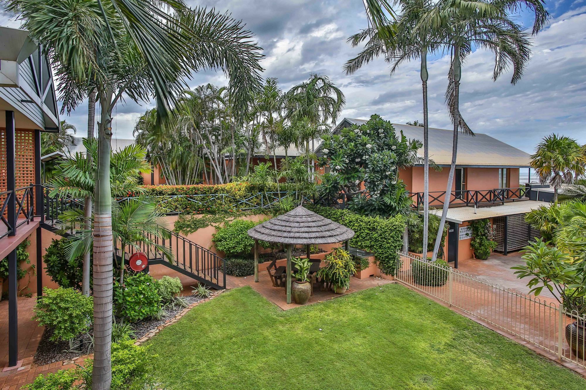 Moonlight Bay Suites Broome Eksteriør billede